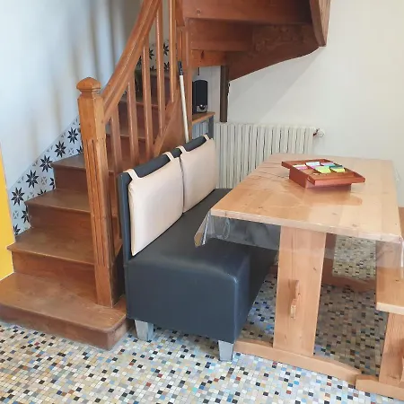 Gite Atypique Avec Jacuzzi Hillion Exterior foto