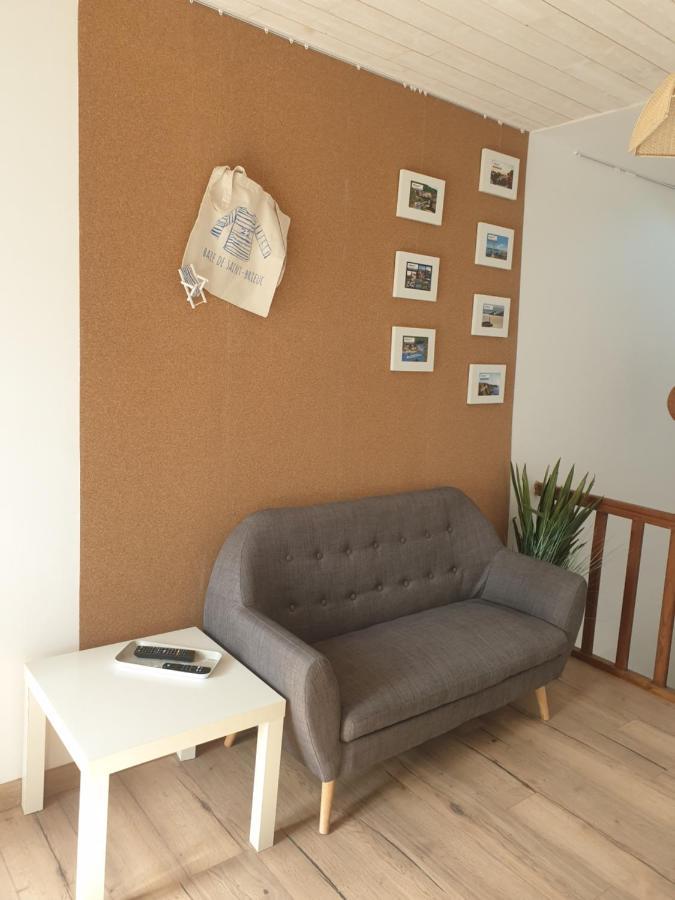 Ferienhaus Atypique Avec Jacuzzi Hillion
